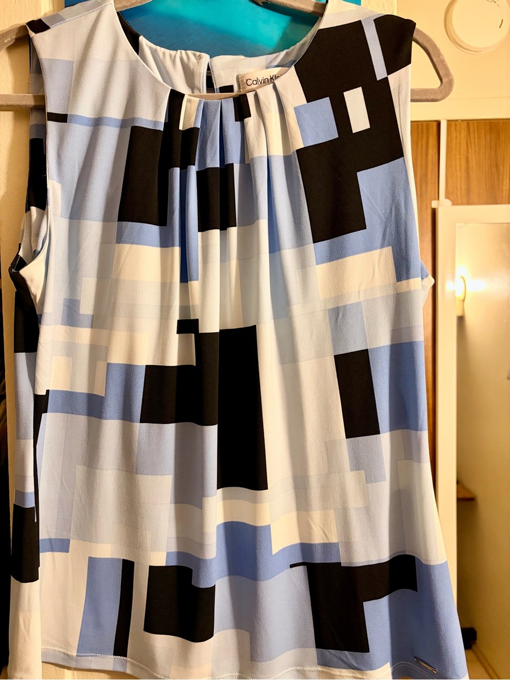 Calvin Klein Black, Blue & White Geometric Print Women's Top